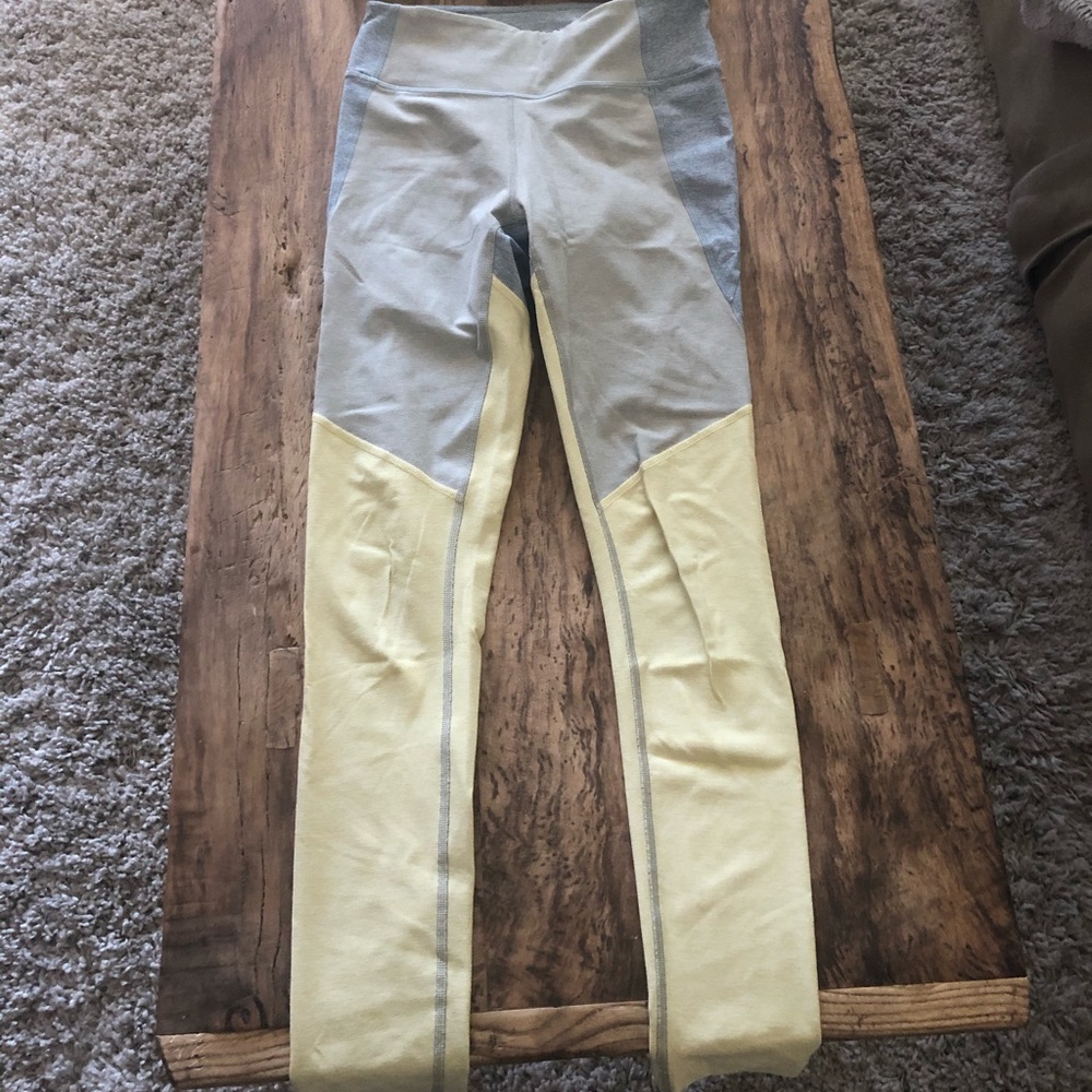 Outdoor voices three color leggings, size small